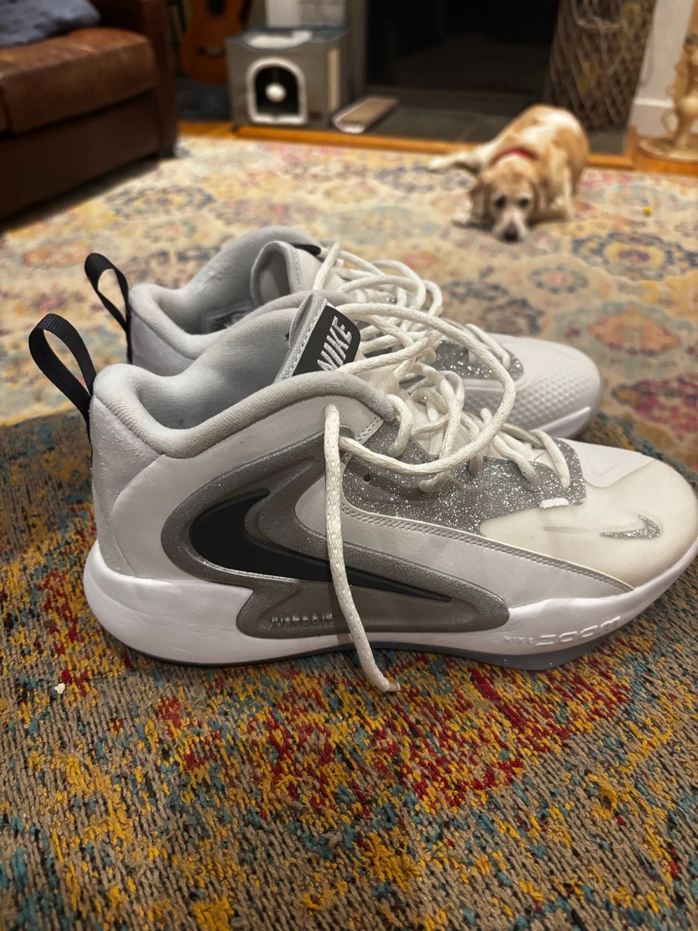 Women’s NIKE volleyball shoes